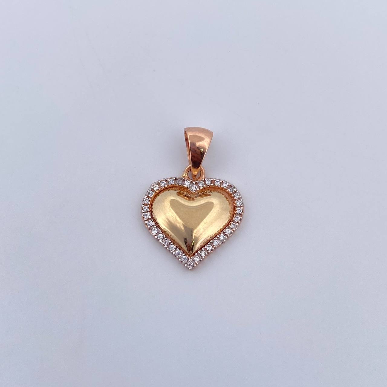 Pendant Heart 2.25gr / 2.3cm / White Zirconia Three 18K Gold $