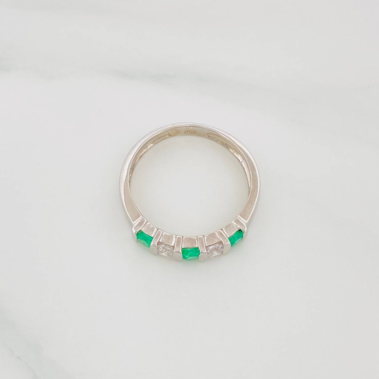 Anillo Churumbela Esmeralda 24 Pts 1.7 g / T5 1/2 Plata 925