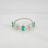 Anillo Infinito Zigzag Esmeralda 39Pts 1.95 g / T8 1/4 Plata 925