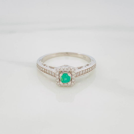 Anillo Solitario Churumbela Esmeralda 26Pts 2.45 g / T7 3/4 Plata 925
