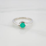 Anillo Solitario Esmeralda 41Pts 2.05 g / T6 1/2 Plata 925