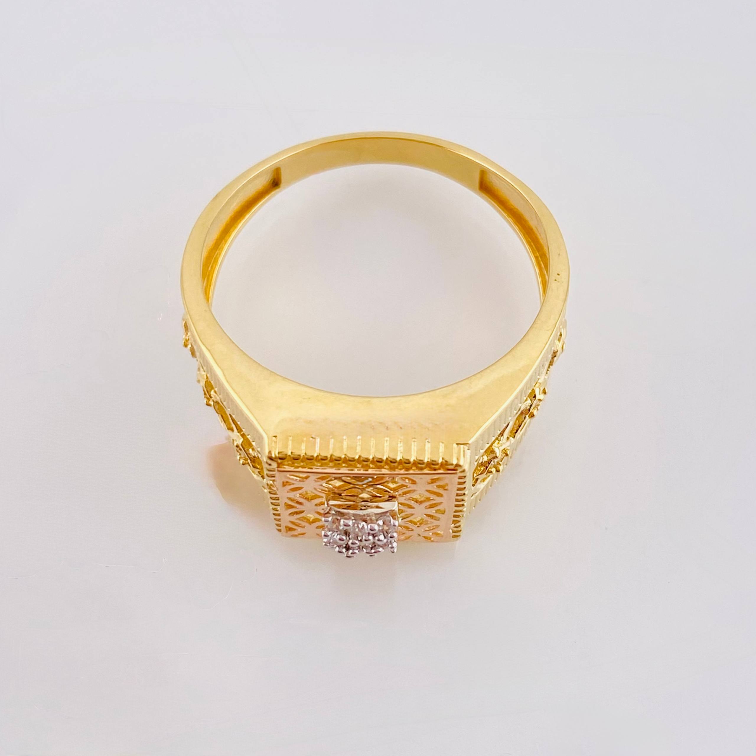 Mesh Signet Ring 5.05gr / T10 3/4 / 18K Three Golds *