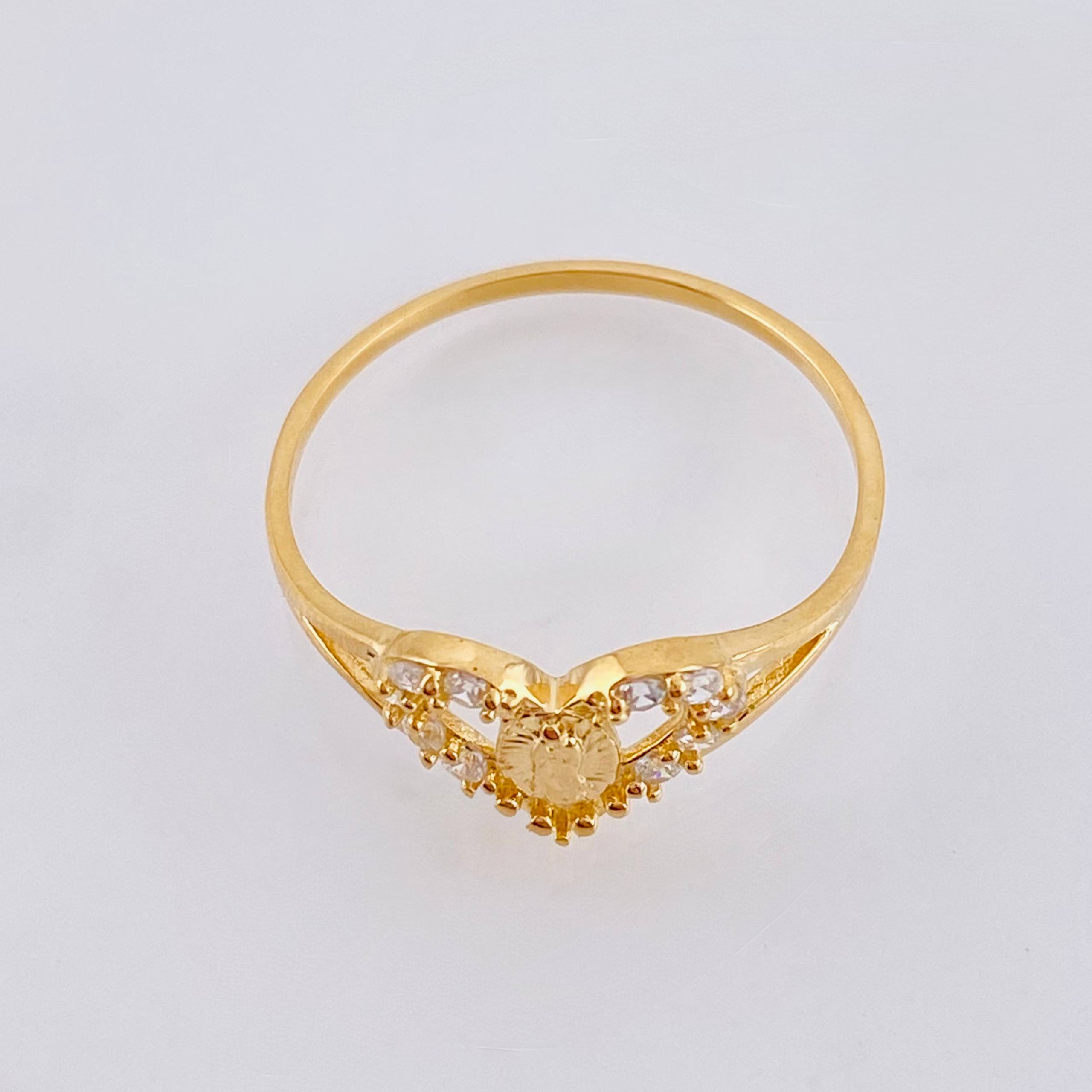Anillo Corazón Virgen Guadalupe 1.6gr / T7 1/2 / Oro Amarillo 18K *