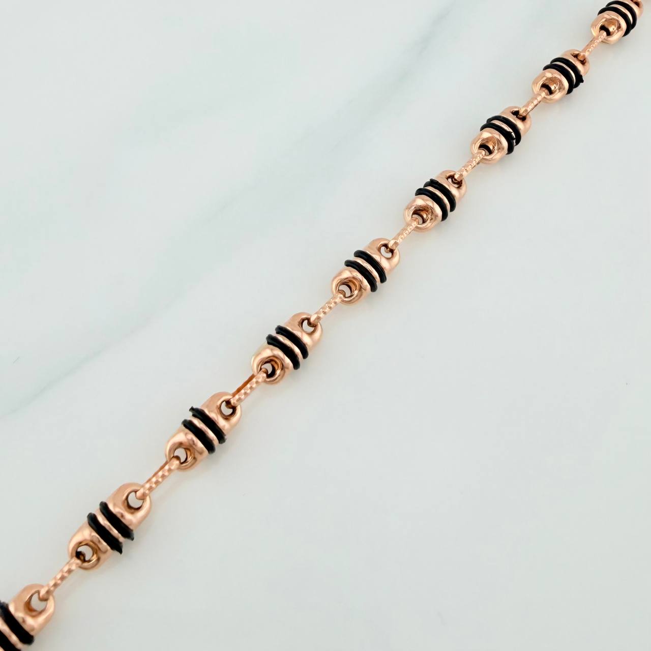 Pulso Rustico Barril 5.35gr / 8 1/4 in / 4.2mm Oro Rosa 18K %