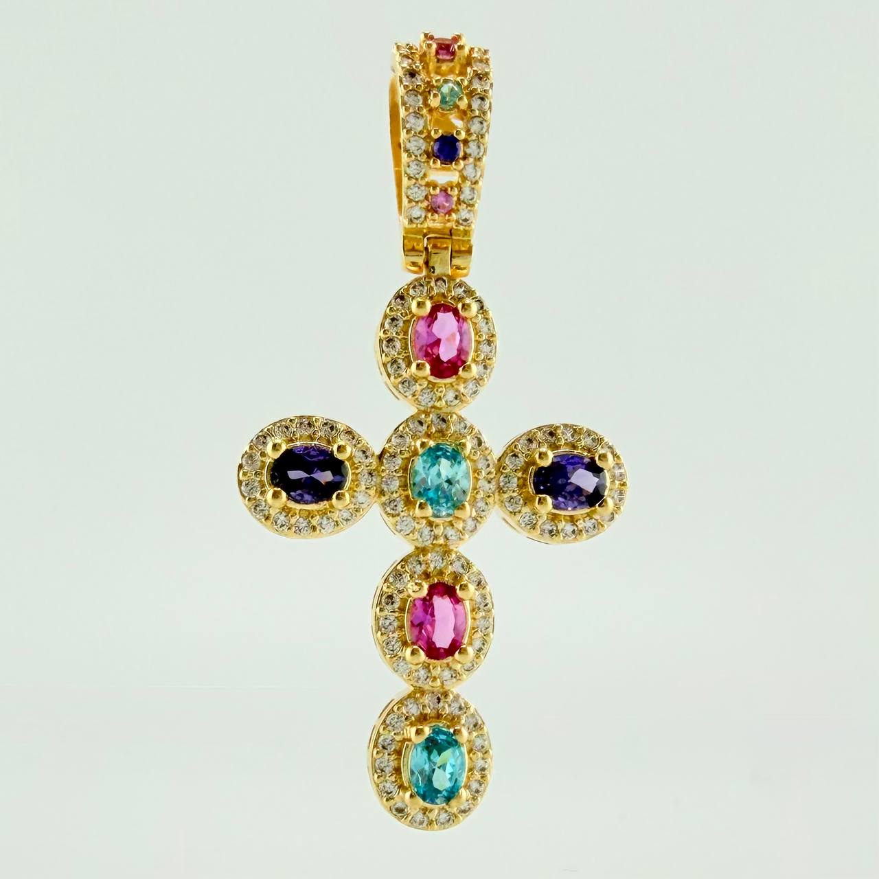 Solid Cross Pendant 5.8gr / 1 3/4 in / Yellow Gold 18K