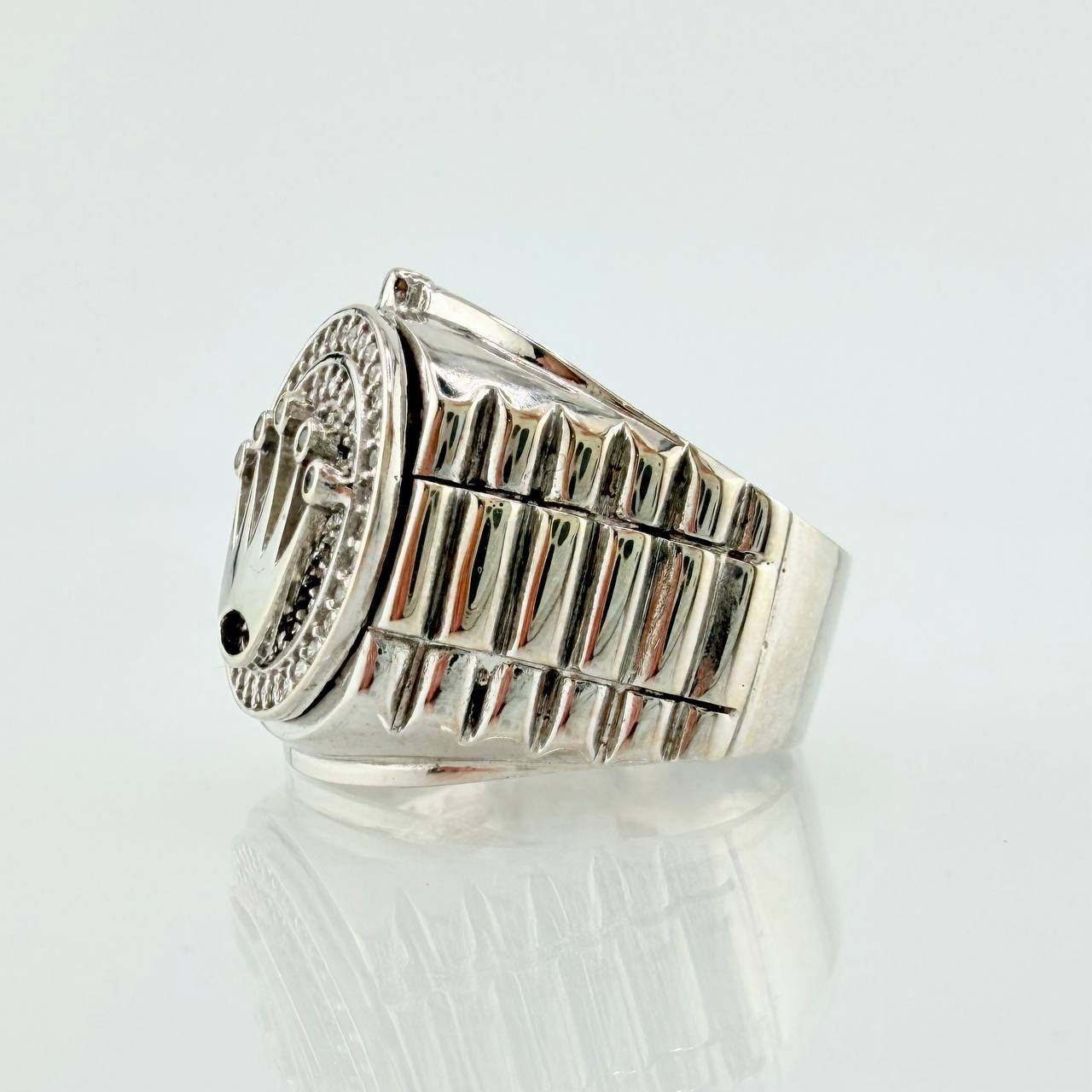 Anillo Correa Corona 15.8gr / T9 1/4 / Oro Blanco 18K *