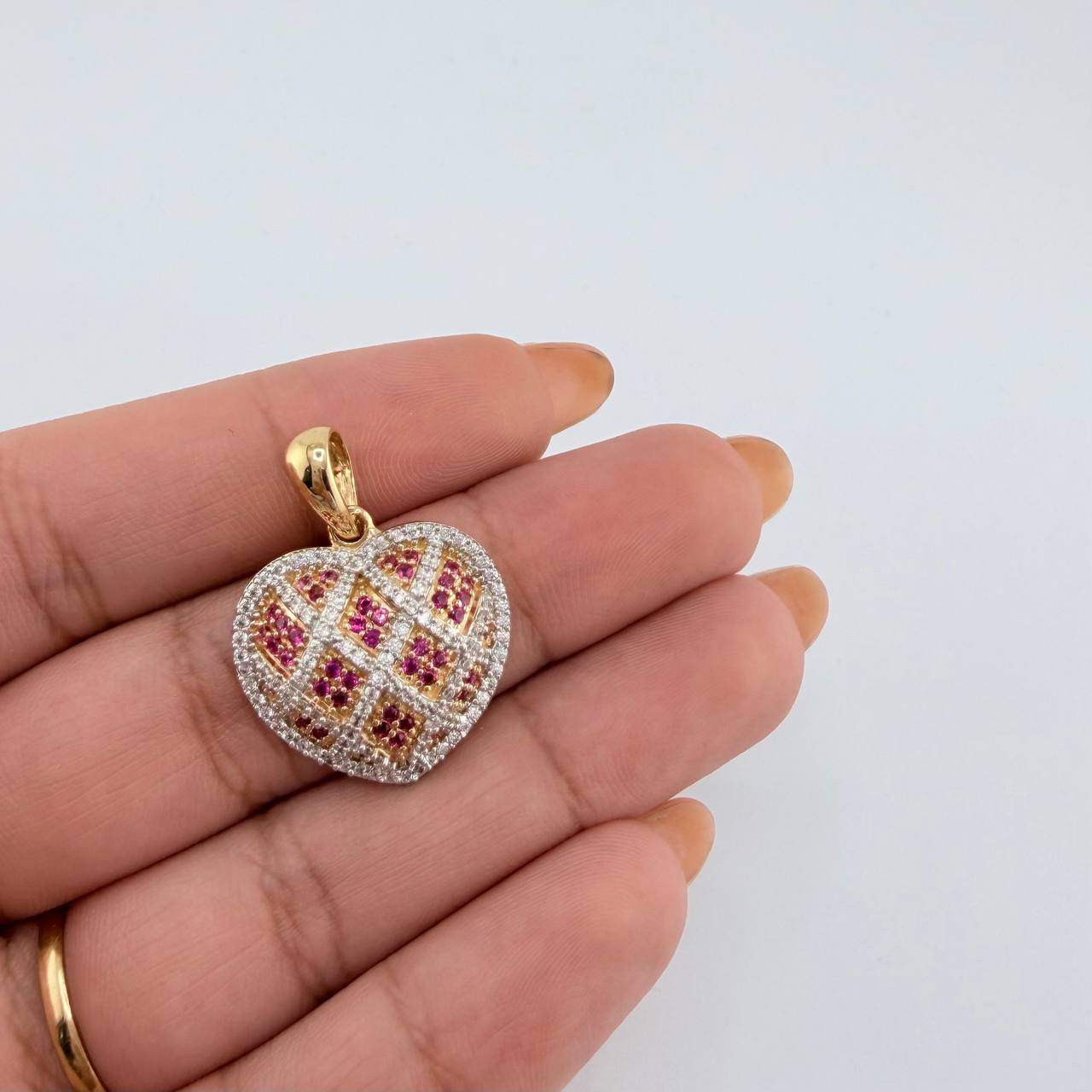 Solid Heart Pendant 4.75gr / 1 in / Yellow Gold 18K