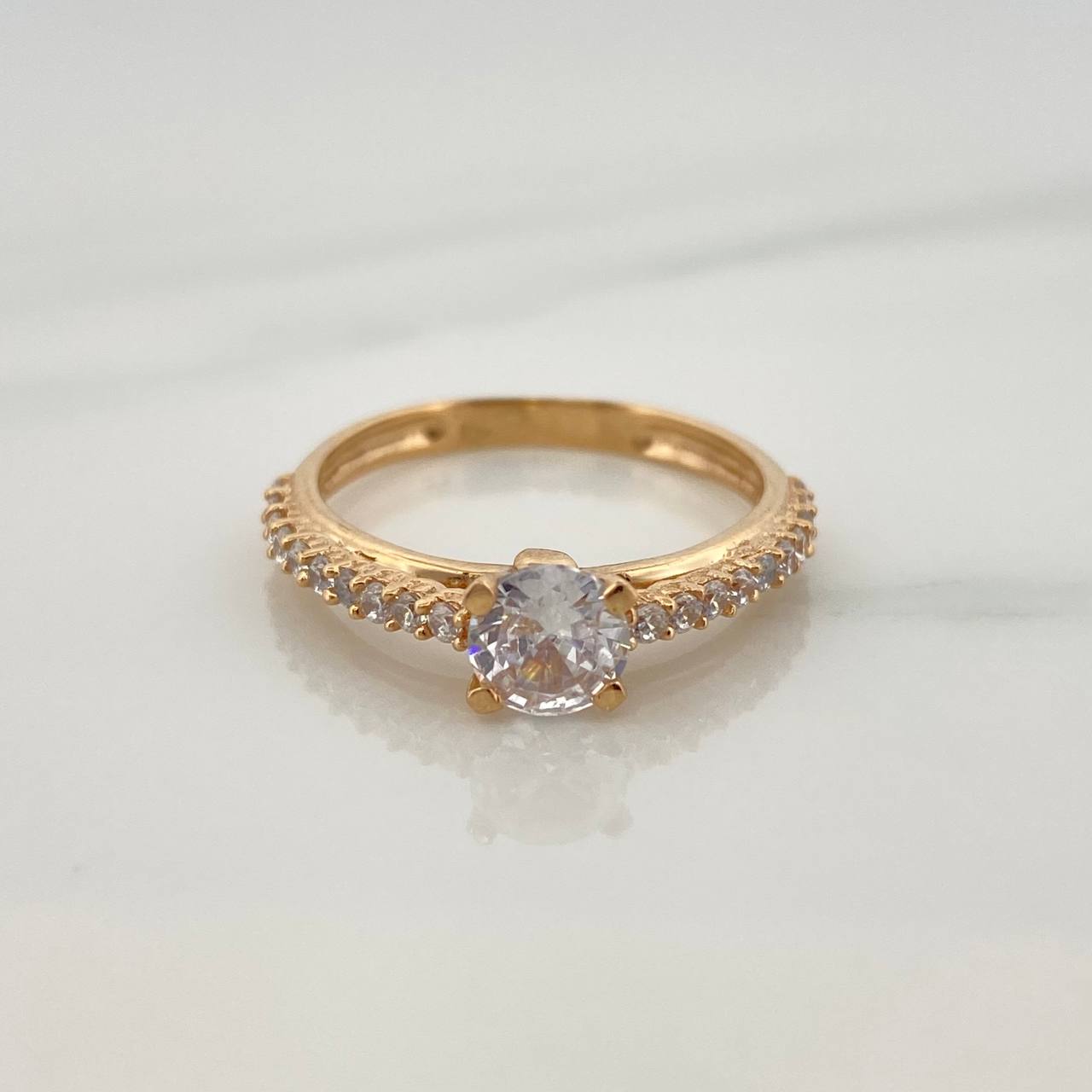 Anillo Solitario Churumbela 2.55gr / T6 3/4 / Oro Amarillo 18K %