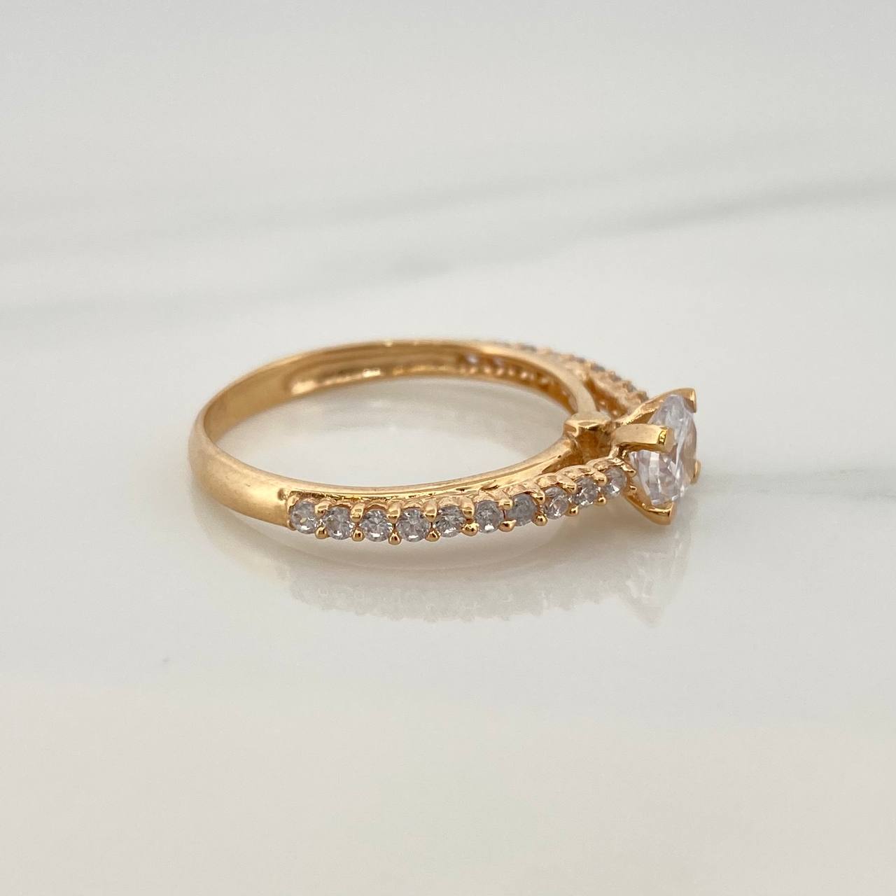 Anillo Solitario Churumbela 2.55gr / T6 3/4 / Oro Amarillo 18K %