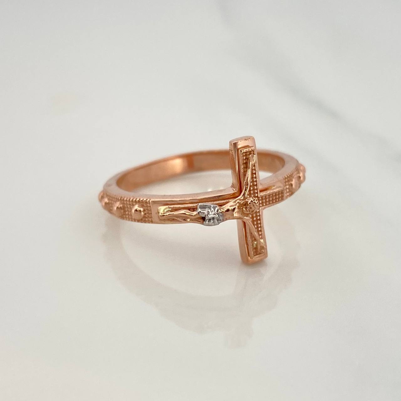 Anillo Cruz Cristo 6.45gr / T11 1/2 / Dos Oros Blanco Rosa 18K %