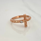 Anillo Cruz Cristo 6.45gr / T11 1/2 / Dos Oros Blanco Rosa 18K %