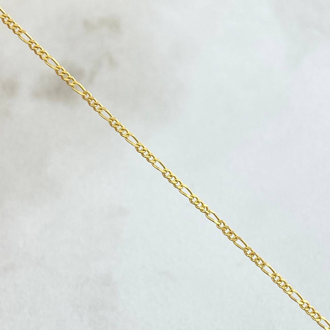 Cadena Figaro 2.2gr / 23 1/2 in / 1mm Oro Amarillo +1 18K *