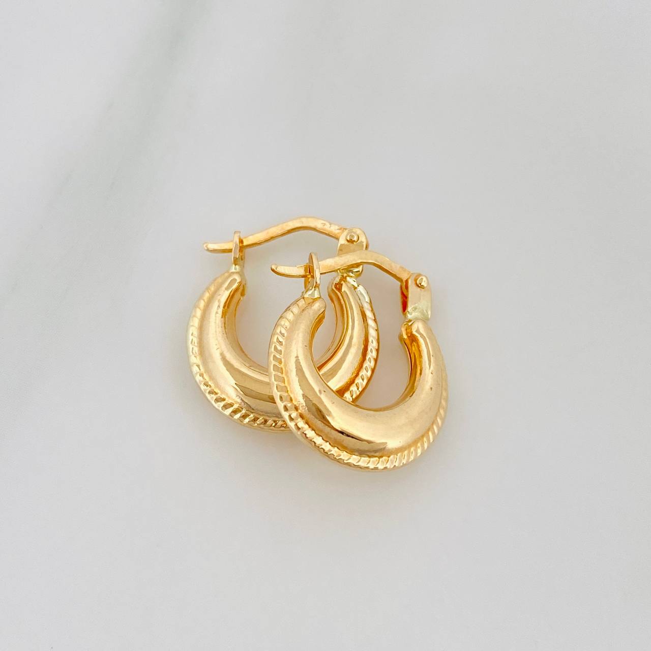 Candongas Arca 1.5 g / 1/2 in Oro Amarillo 18K