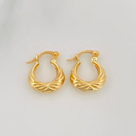 Candongas Mirilla 1.15 g / 1/2 in Oro Amarillo 18K