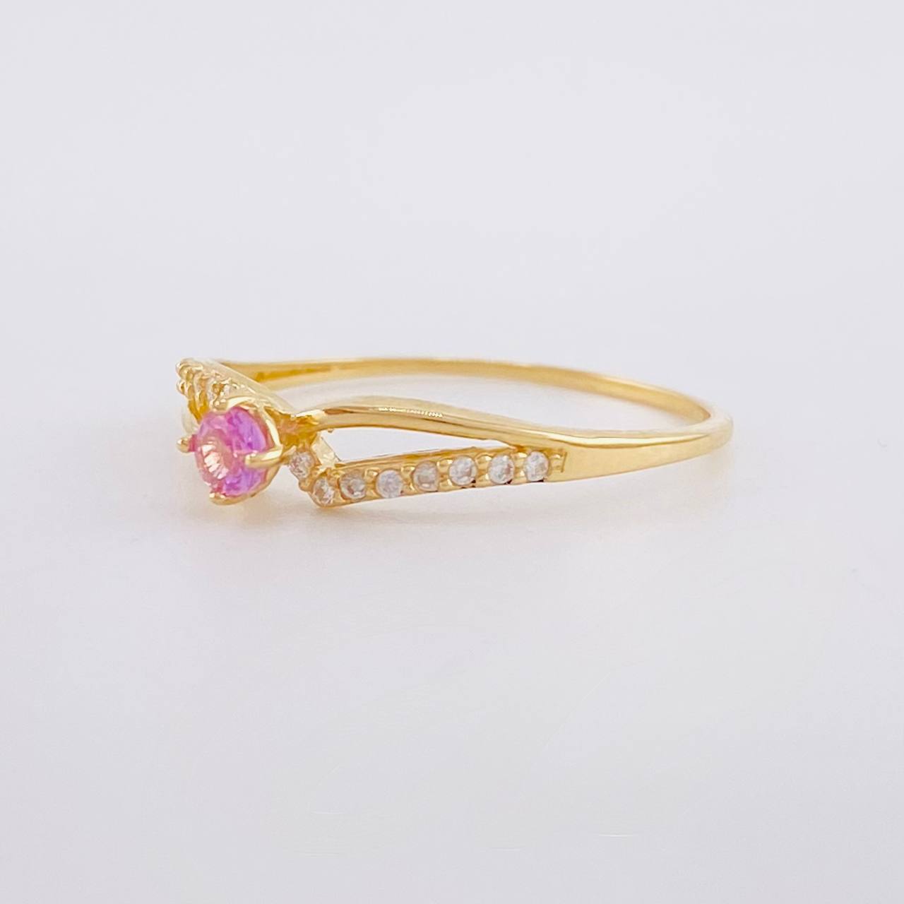 Intertwined Solitaire Ring 1.2g / Size 8 1/4 Yellow Gold 18K
