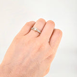Double Rail Curved Solitaire Ring 3.5g / Size 7 1/4 Yellow Gold 18K