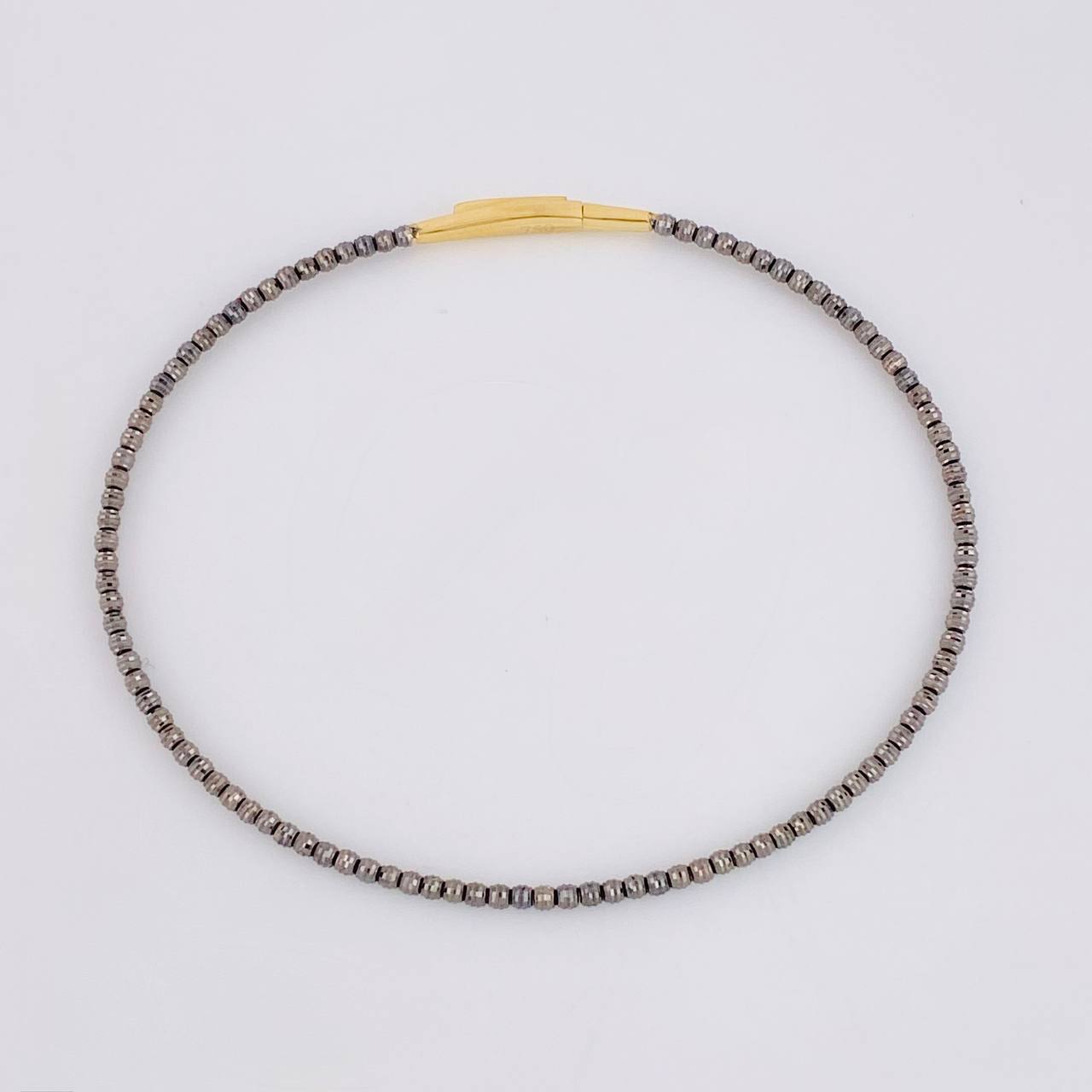 Diamond Cut Bracelet Hoop 2.75g / 7 in / 1.7mm Two-Tone Black Yellow 18K Gold