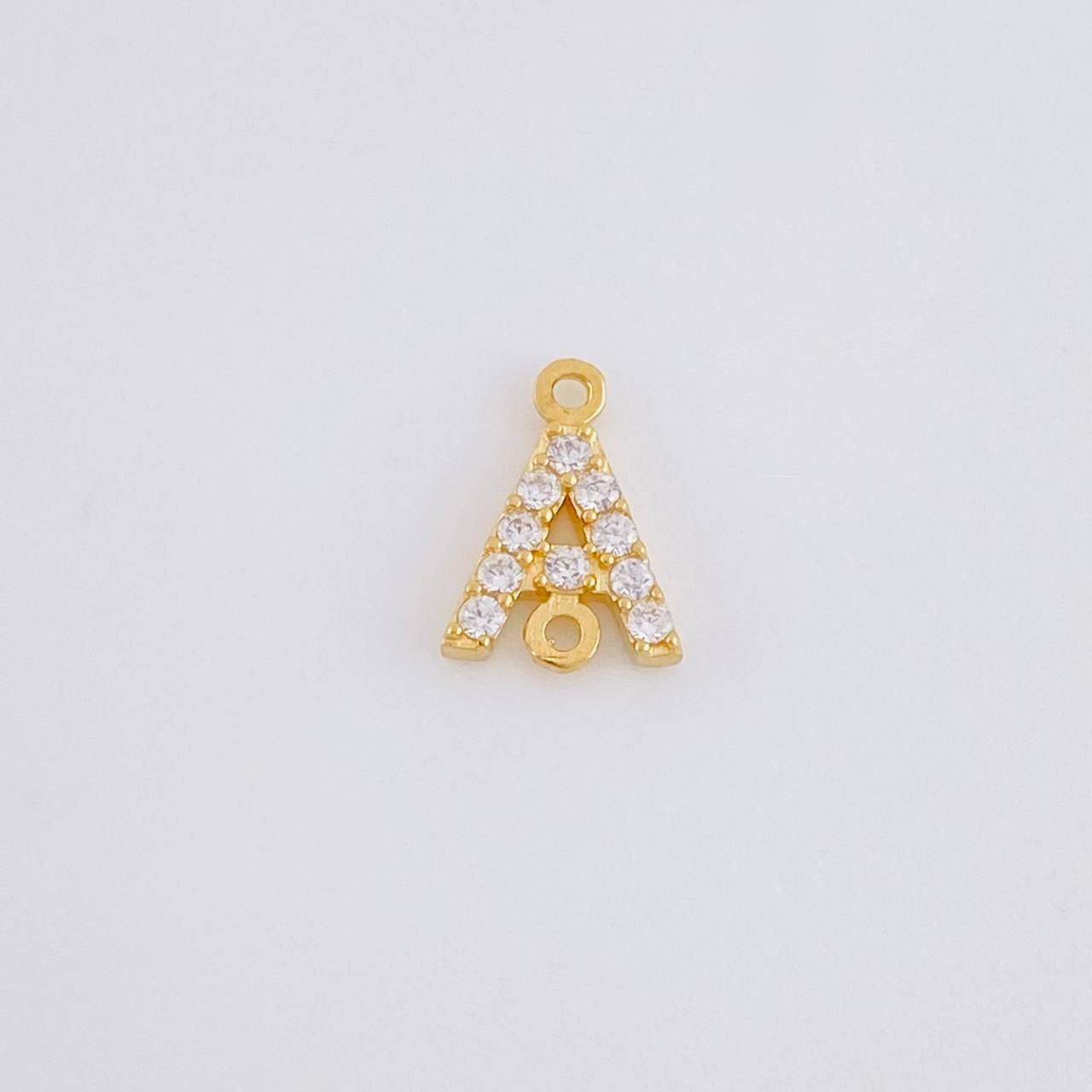 Charm Letter A Dense 0.45g / 1/4 in 18K Yellow Gold