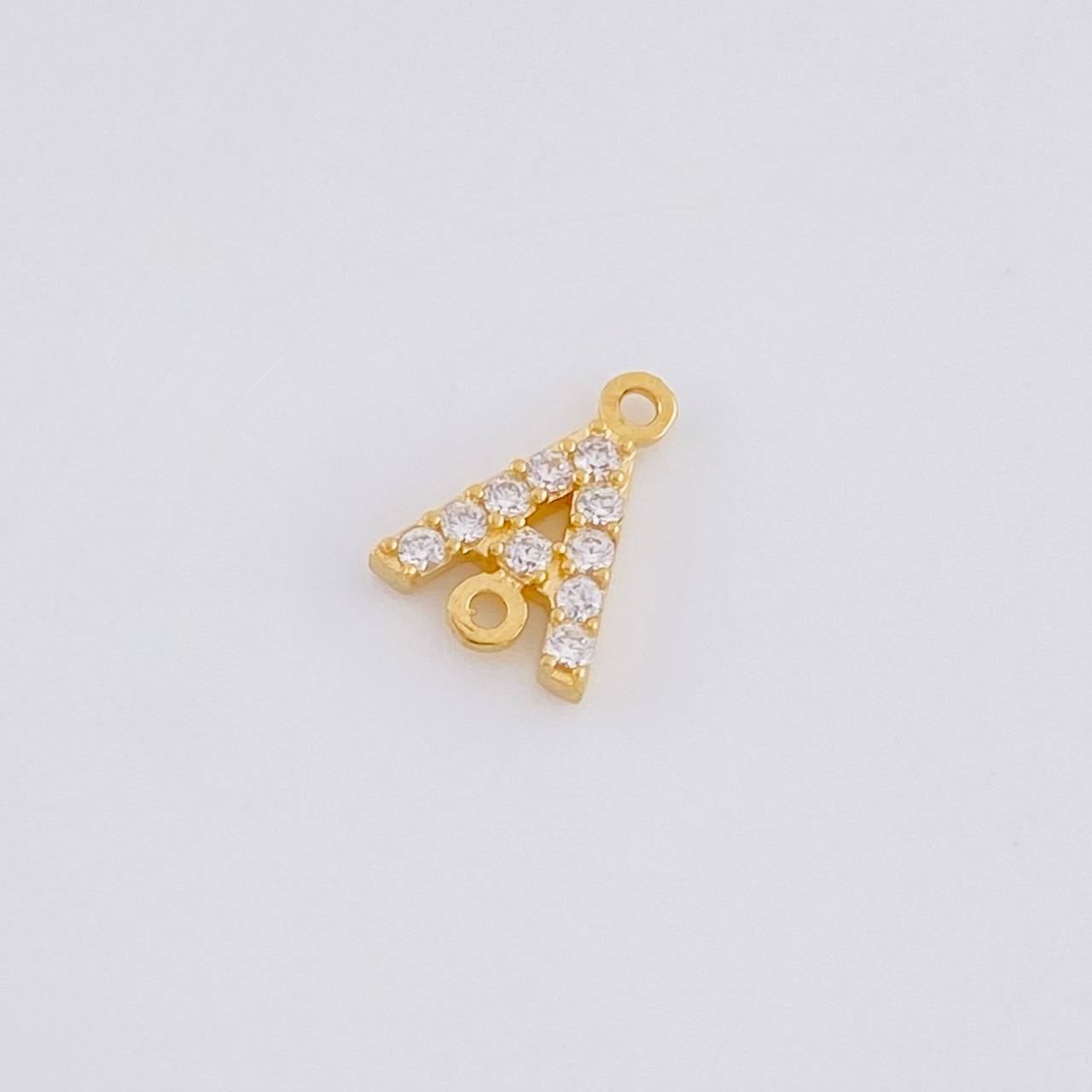 Charm Letter A Dense 0.45g / 1/4 in 18K Yellow Gold