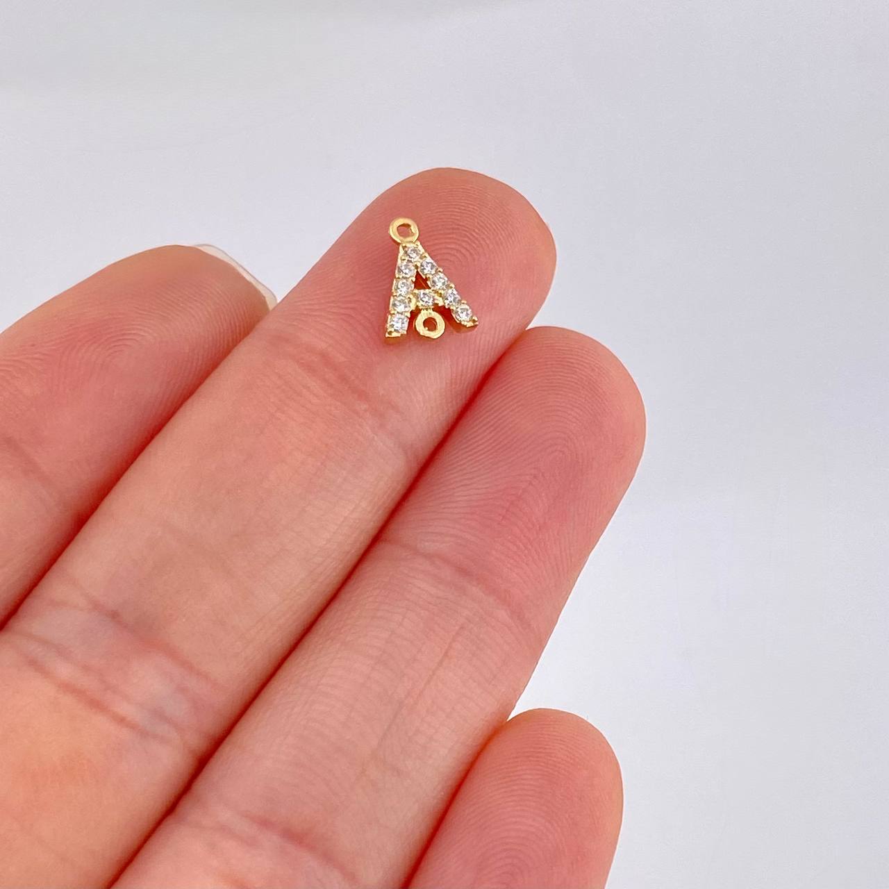Charm Letter A Dense 0.45g / 1/4 in 18K Yellow Gold