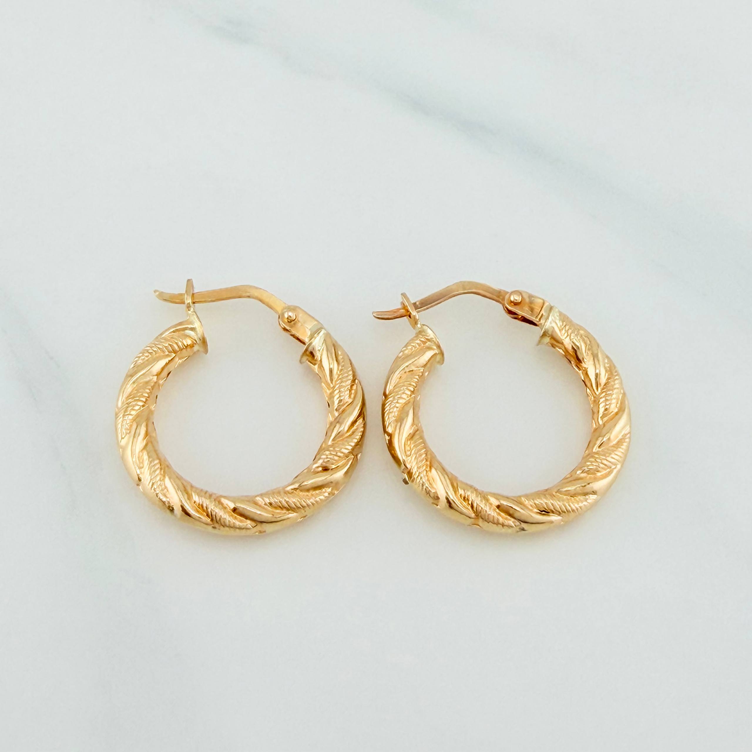 Candongas Mafe 1.9 g / 3/4 in Oro Amarillo 18K