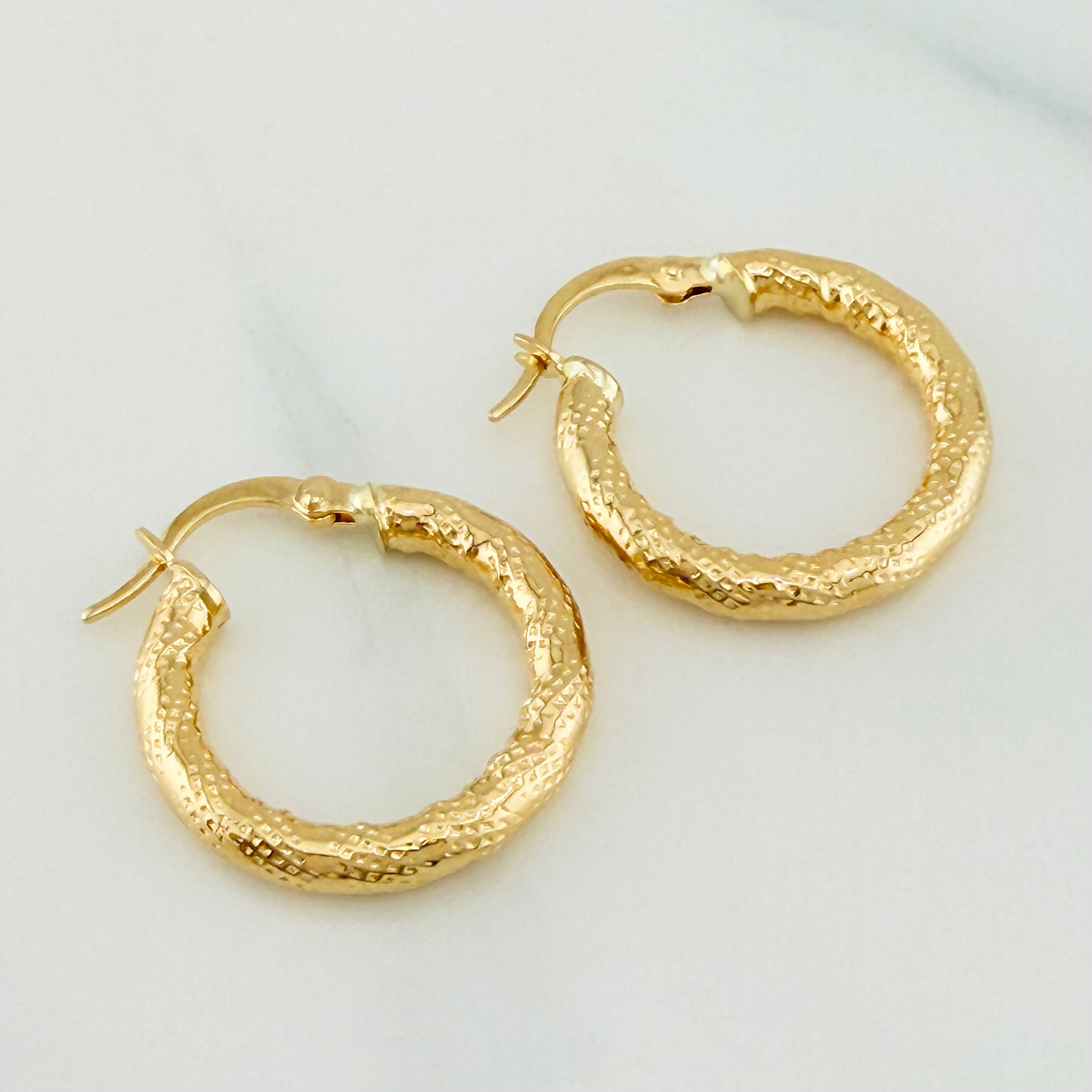 Candongas Solara 2.5 g / 3/4 in Oro Amarillo 18K