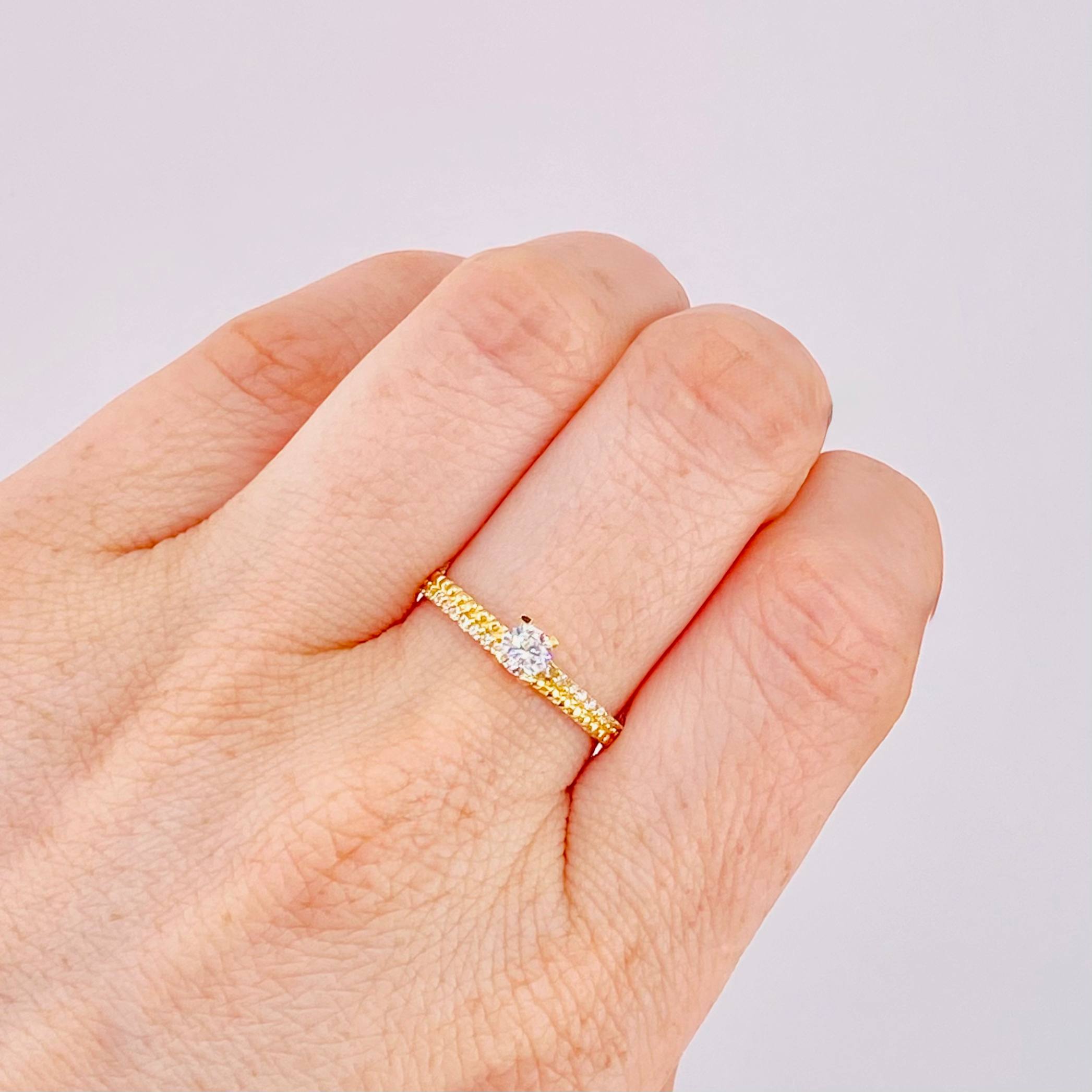 Anillo Solitario Carril Tupido 1.8gr / T8 1/4 / Oro Amarillo 18K *