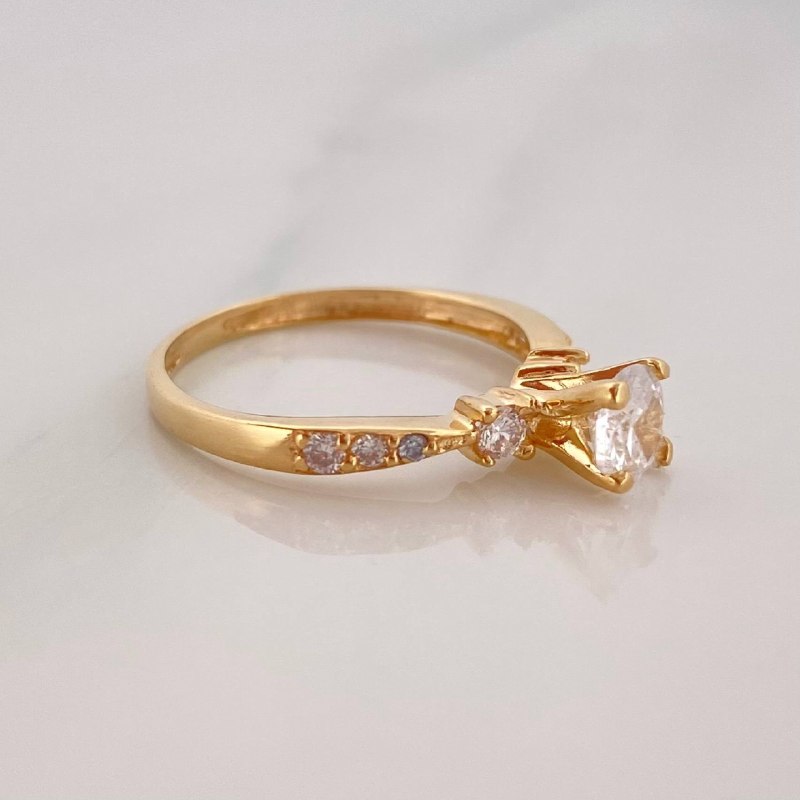 Solitaire Ring Churumbela 1.9 g / T5 Yellow Gold 18K
