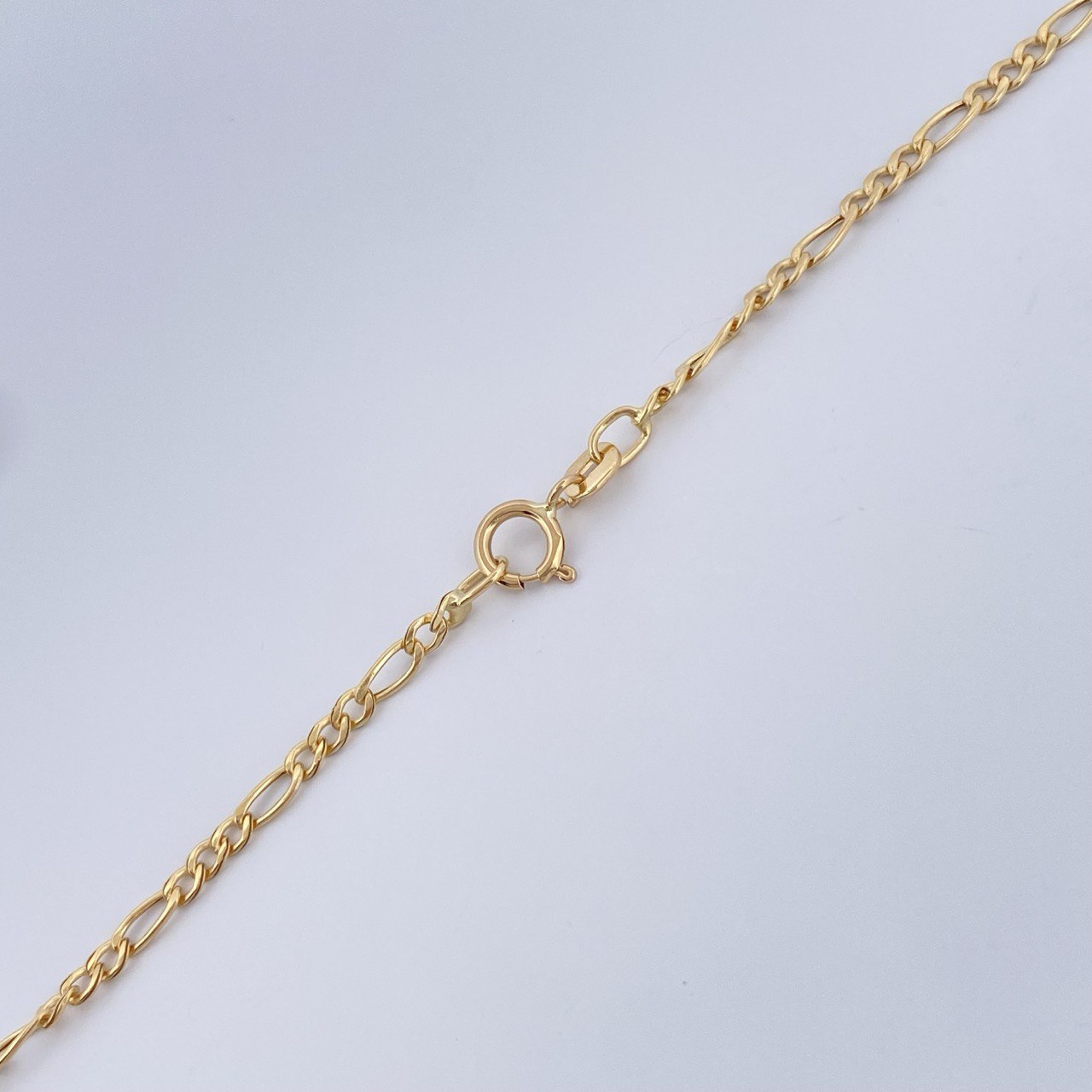 Figaro Chain 1.9gr / 23.6in / 18K Gold +1 &