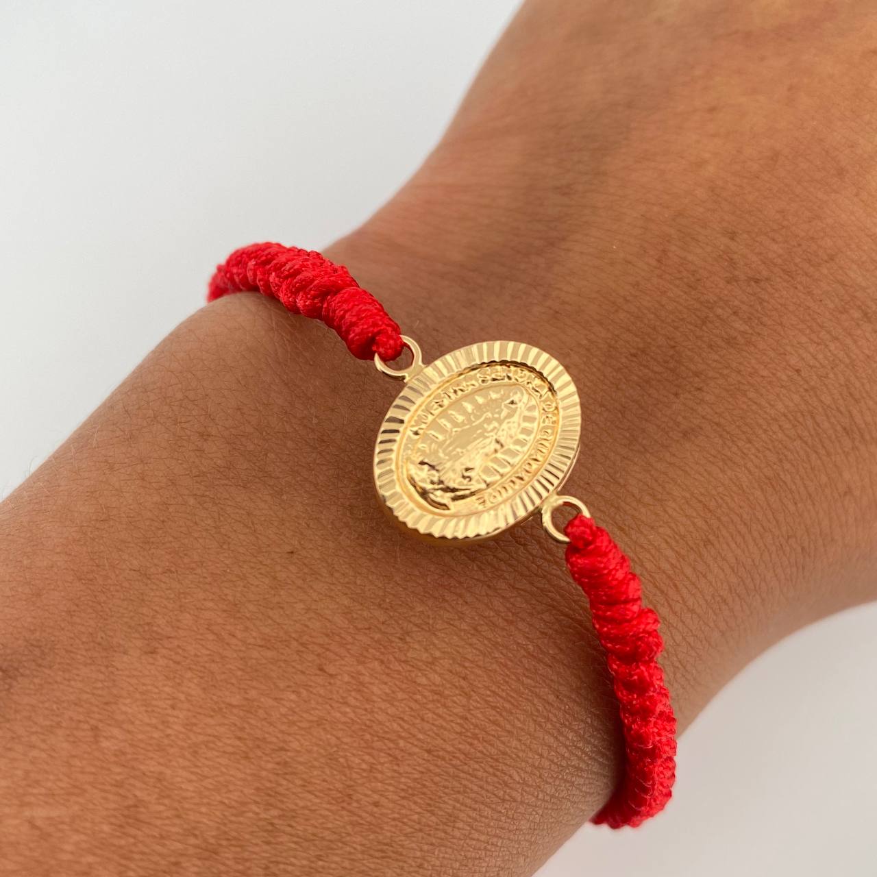 Pulsera Tejida Roja Virgen Gudalupe 1.3gr / Oro Amarillo 18K &