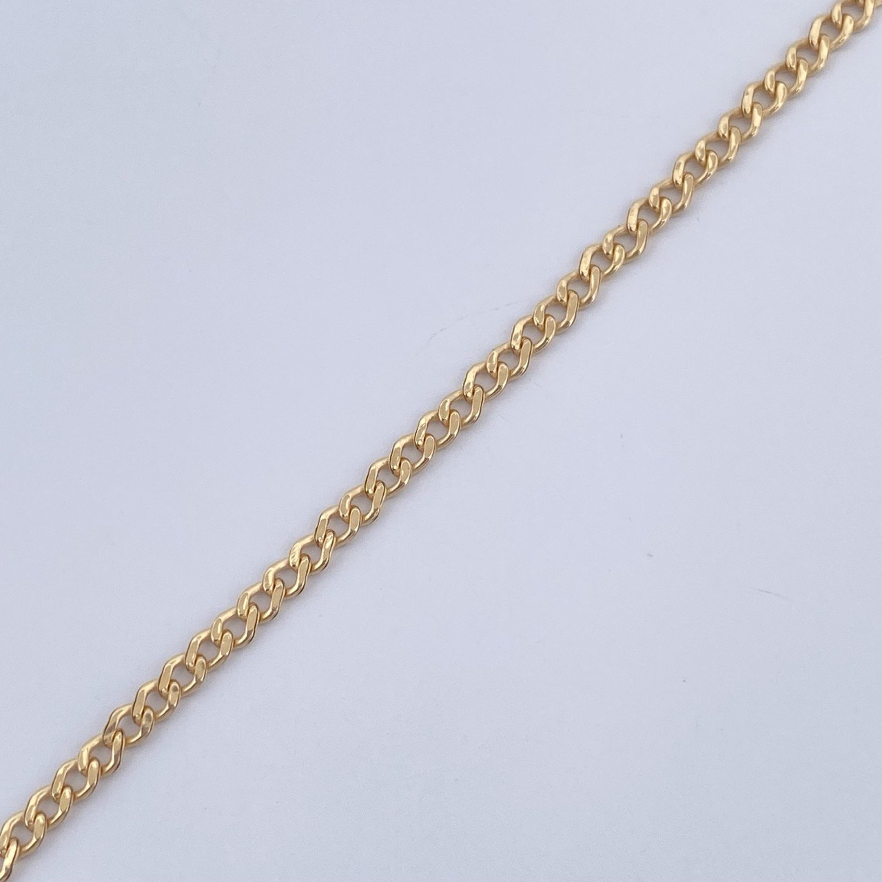 Cuban Links Bracelet 0.75gr / 7.5in / 18K Gold +1$