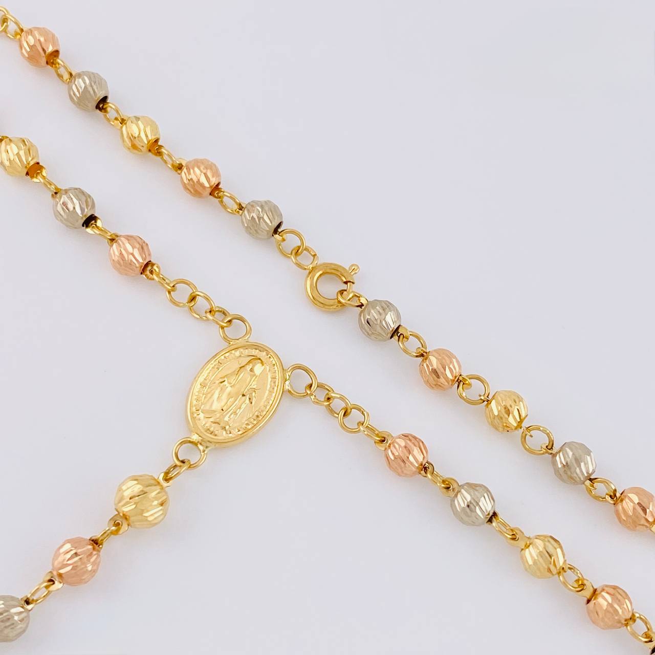 Rosario Virgen De La Milagrosa Diamantado 8.75g / 20 in / 4mm-5mm mm Tres Oros 18K