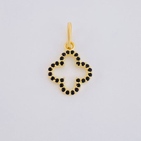 Clover Silhouette Pendant 0.7 g / 3/4 in 18K Yellow Gold