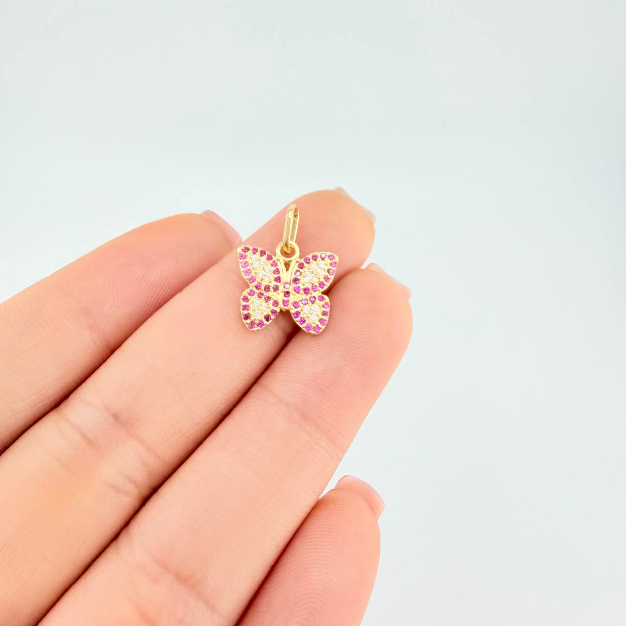Dije Mariposa Roja 1.5 g / 3/4 in Oro Amarillo 18K