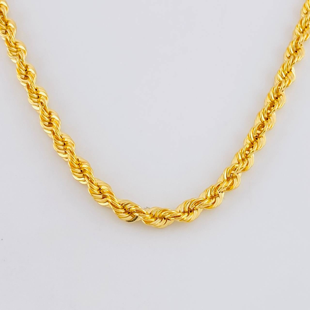 Rope Chain 10.4 g / 24 1/4 in / 3.85 mm 18K