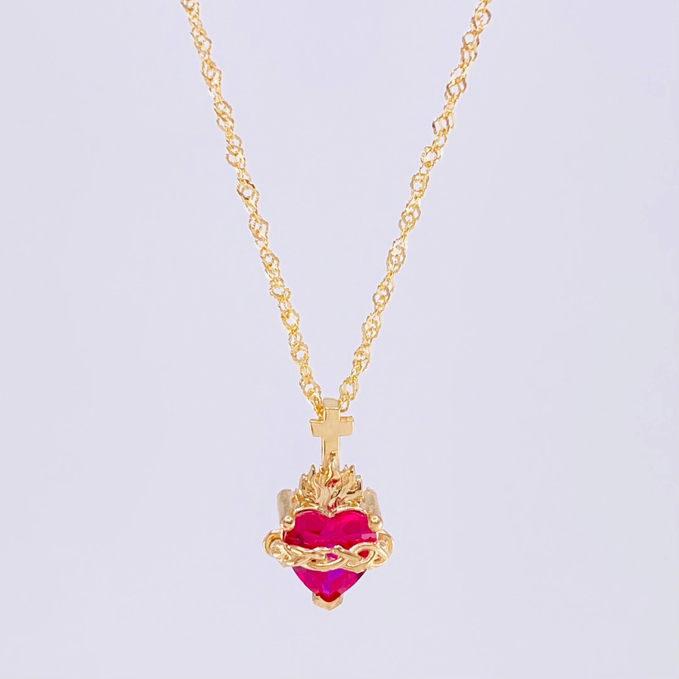 Set Singapore Chain + Sacred Heart Pendant / 1.7g / 24 in 18K Yellow Gold