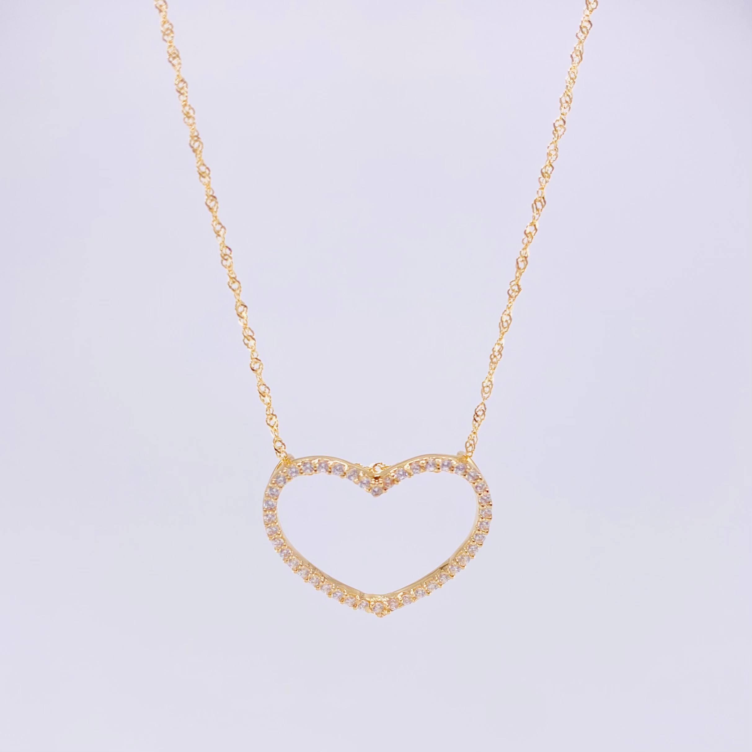 Set Cadena Singapur + Dije Silueta Corazón / 2.05g / 24 in Oro Amarillo 18K