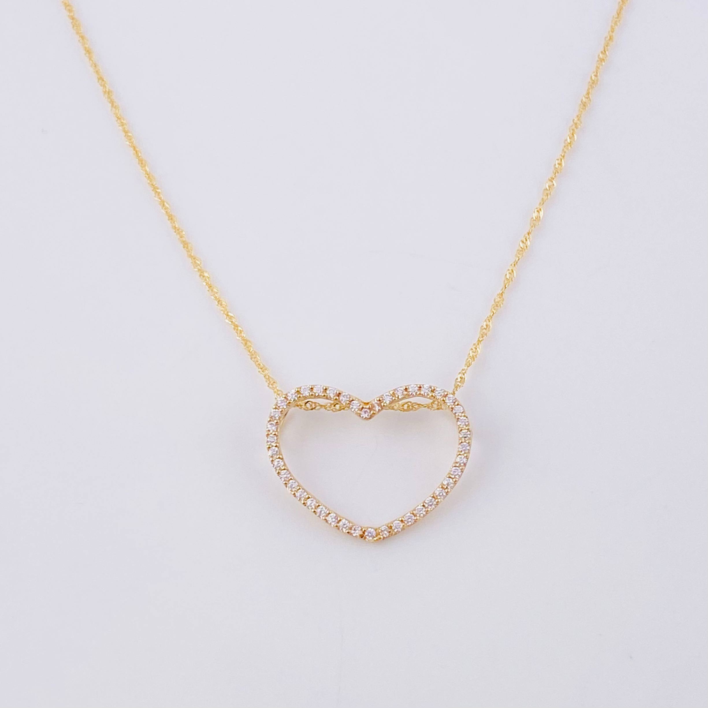 Set Cadena Singapur + Dije Silueta Corazón / 2.05g / 24 in Oro Amarillo 18K