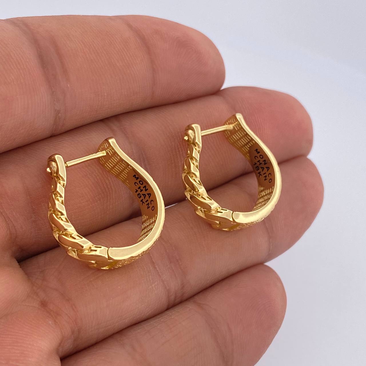 Cubana Infinity Hoop Earrings 6.05gr / 0.8in / 18K Gold +4$