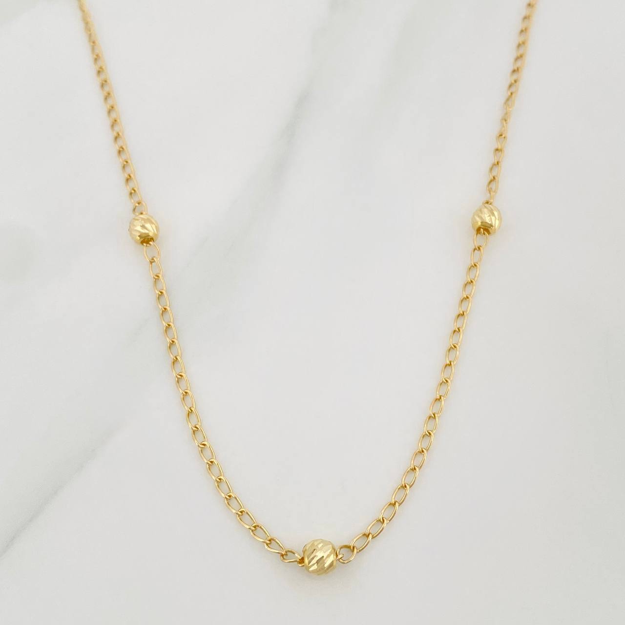 Cadena Espiga 2.9 g / 17 in / 4 mm Oro Amarillo 18K