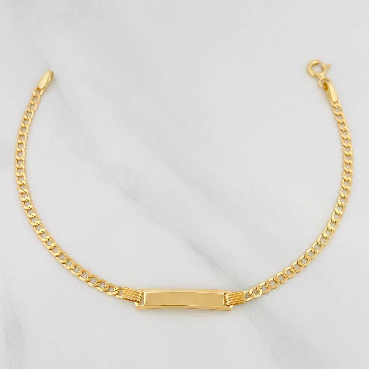 Pulso Placa Rectangular 1.7 g / 6 1/4 in / 1.26 mm Oro Amarillo 18K
