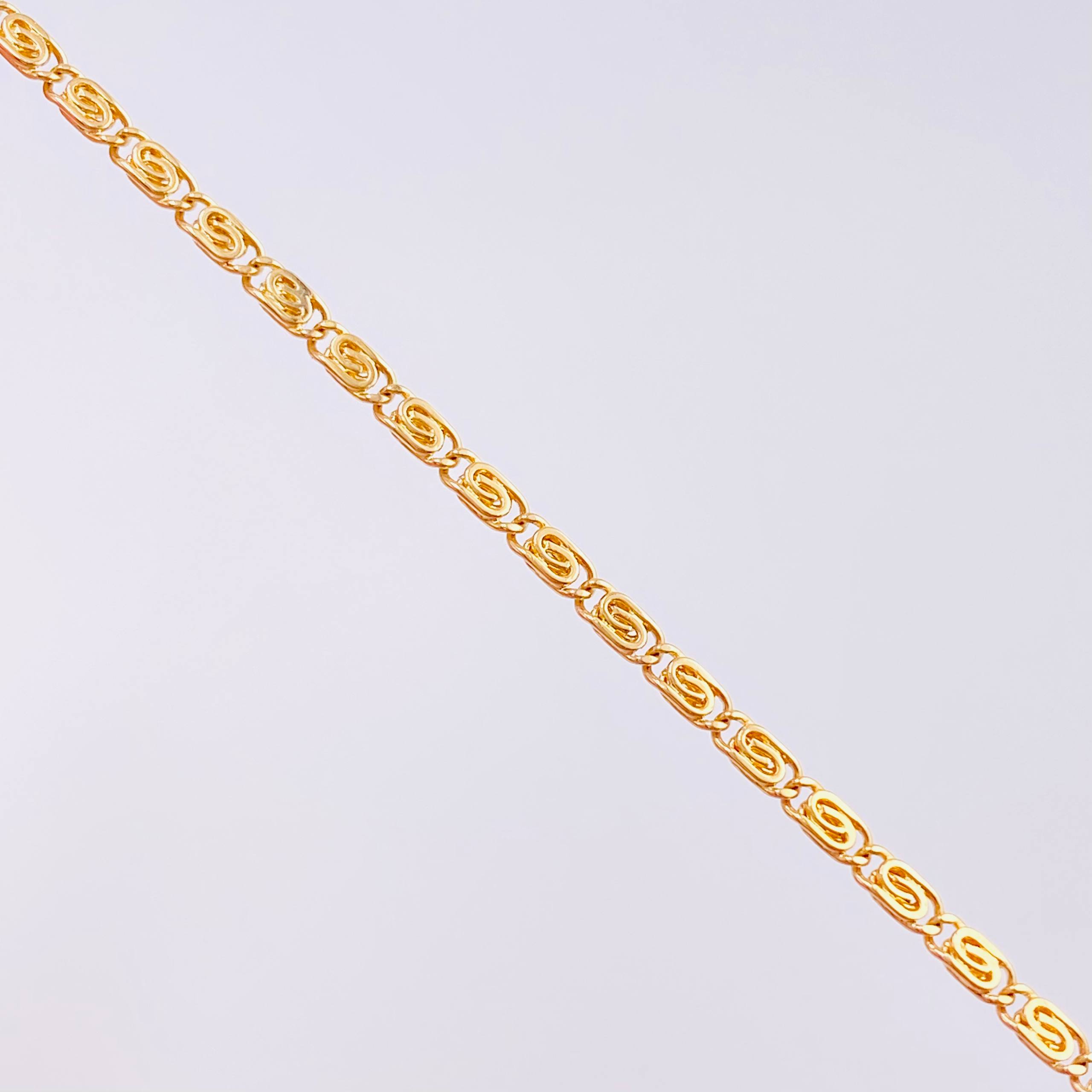 Pulso Plano Espiral 3.4g / 8 in / 2.2mm Oro Amarillo 18K