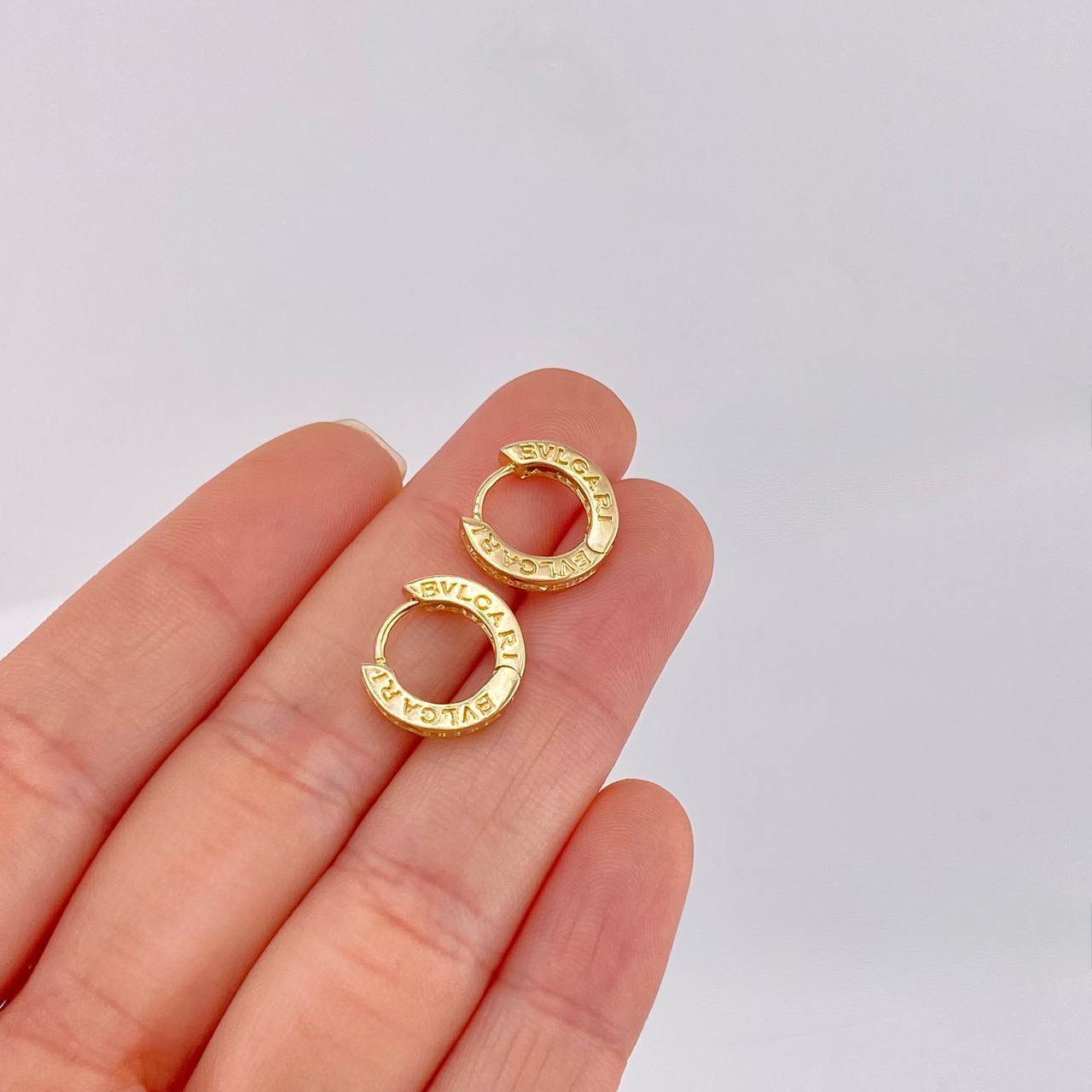Hoop Earrings Carril Bv Tupido 3.95g / 1/2 in 18K Yellow Gold