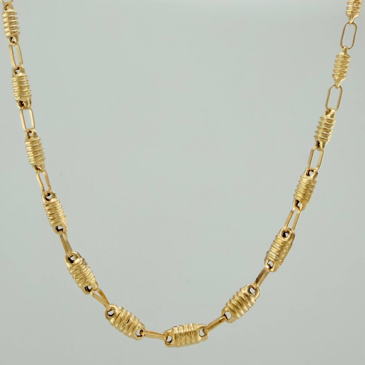 Cadena Rustica Barril 7.7 g / 24 in / 3 mm Oro Amarillo 18K
