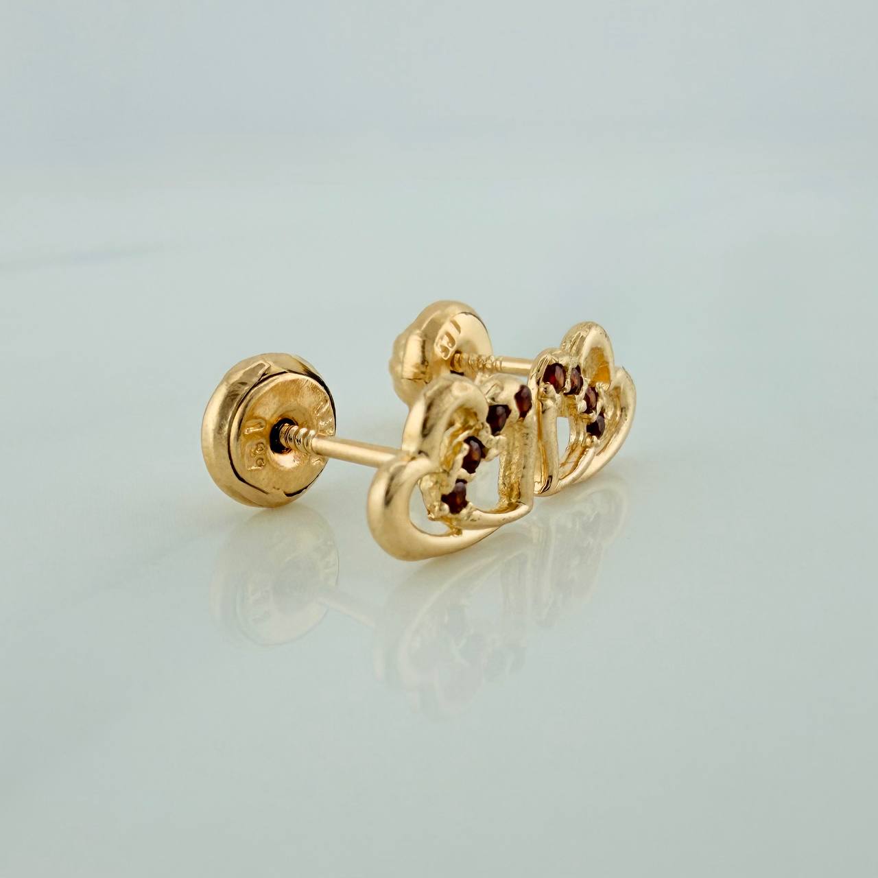 Topos Corazón Doble 0.85gr / 5.7mm Oro Amarillo 18K %