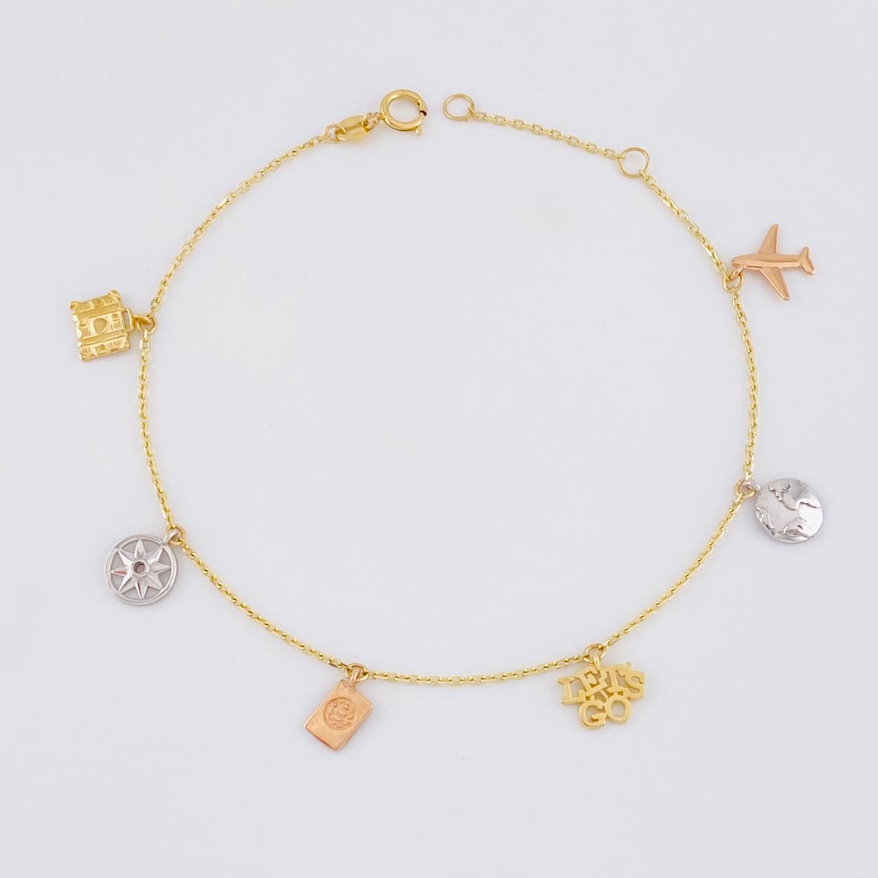 Classic Link Bracelet Traveler 2.5g / 7 1/2 in / 1mm Three Golds 18K