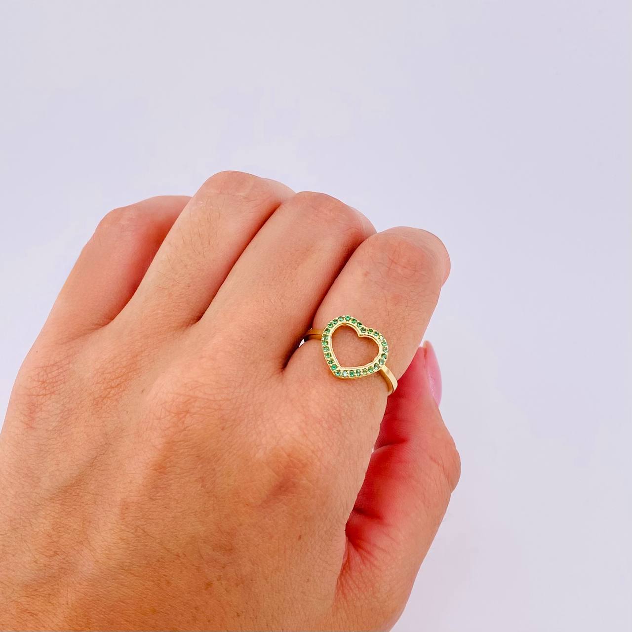 Anillo Silueta Corazón 1.65gr / T6 1/4 / Oro Amarillo 18K *