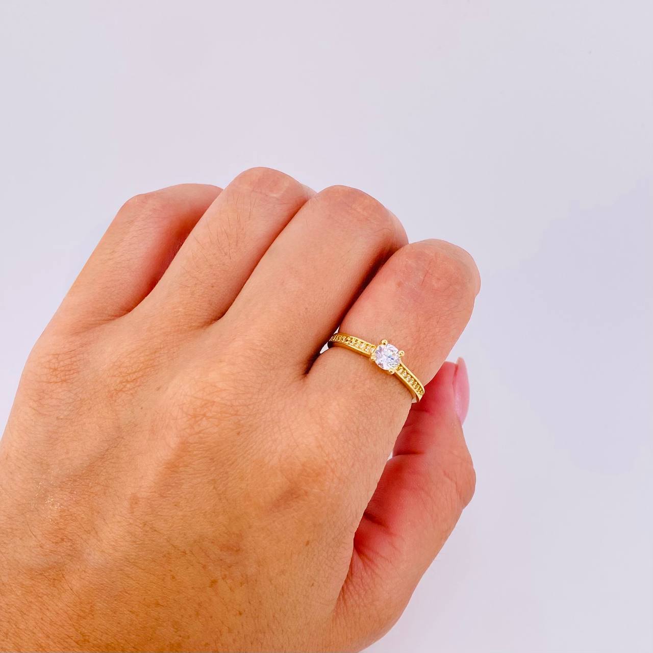 Dense Solitaire Ring 2.55gr / T6 1/2 / Yellow Gold 18K *