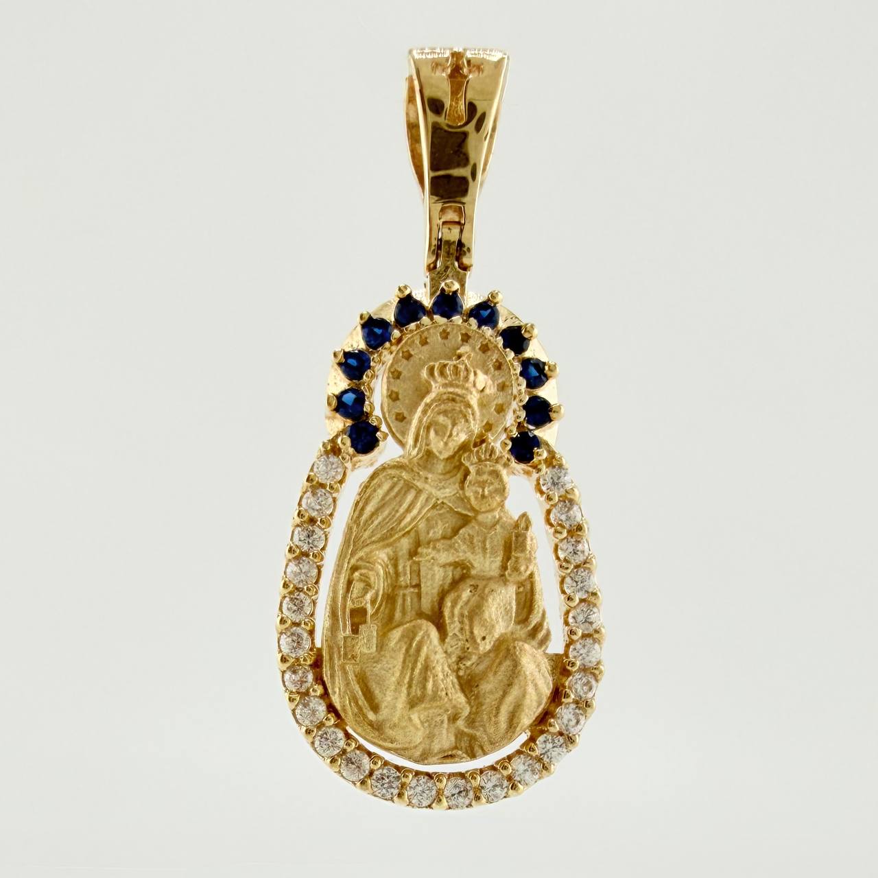 Virgin of Carmen Pendant 2.5gr / 1 in / Yellow Gold 18K