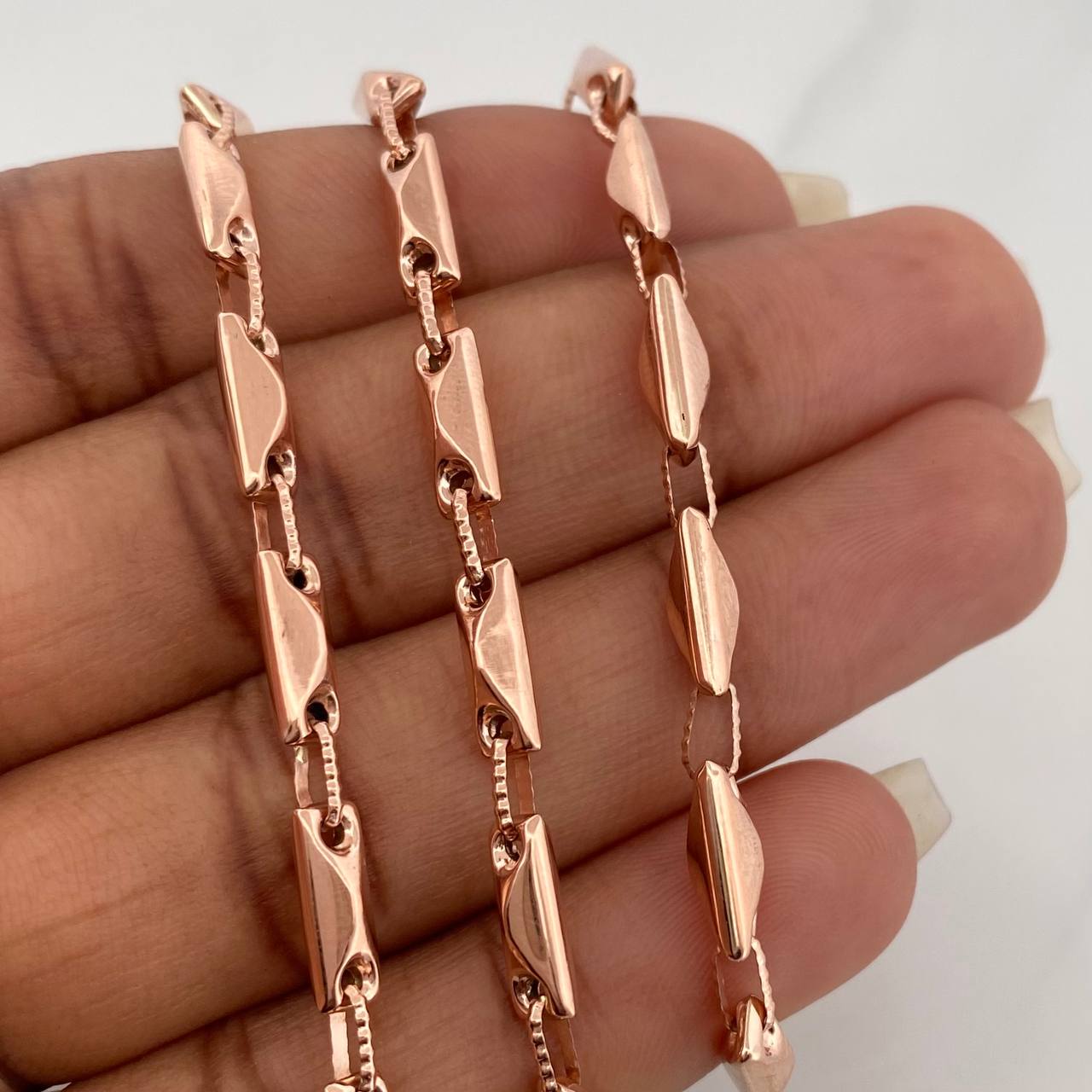 Cadena Rustica Rombos 15.25gr / 28 1/4 in / 3.5mm Oro Rosa 18K &